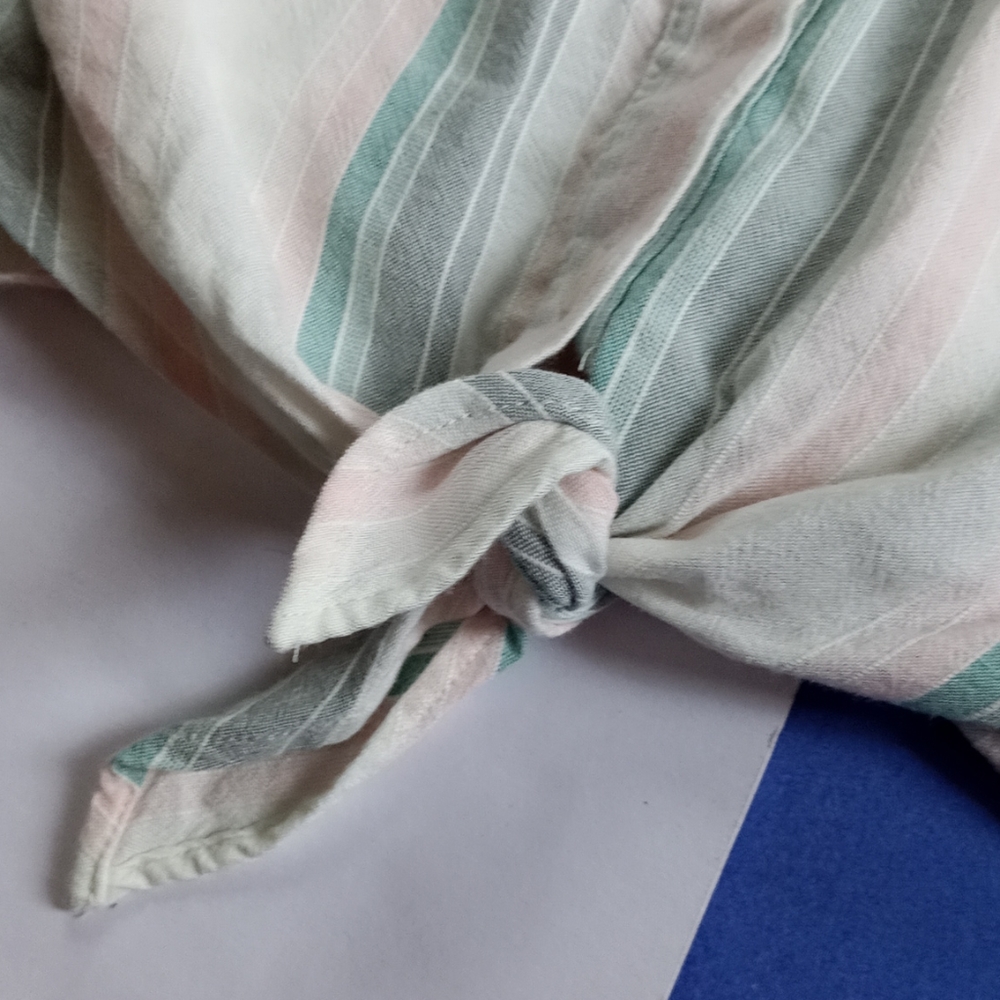 Vintage Women’s Far West Summer Linen Button-Up - Picture 5 of 6